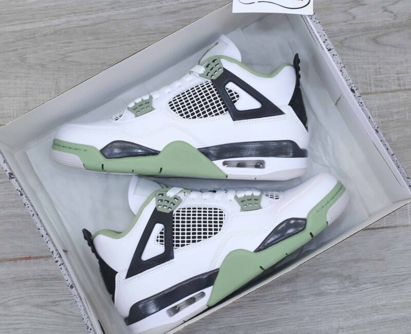 Jordan 4 seafoam up