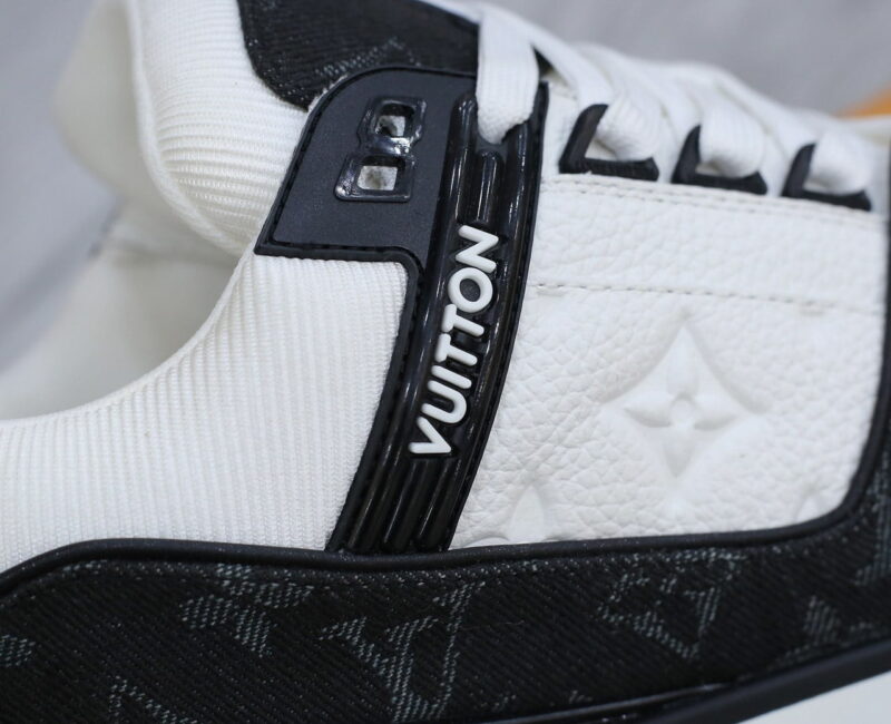 Giày Louis Vuitton LV Trainer Monogram Denim Black Like Auth