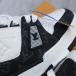 Giày Louis Vuitton LV Trainer Monogram Denim Black Like Auth
