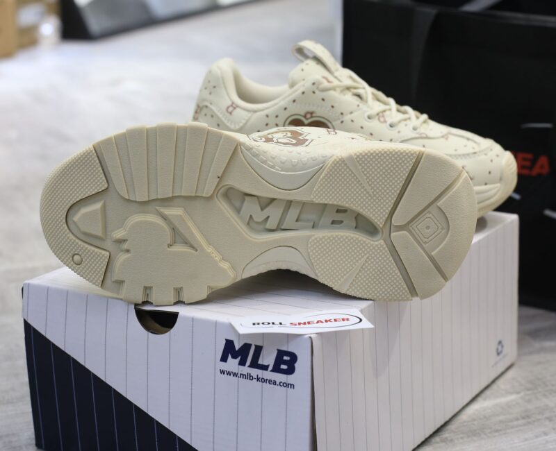 Giày MLB BigBall Chunky Saffiano Diamond Monogram Boston Red Sox Beige Like Auth