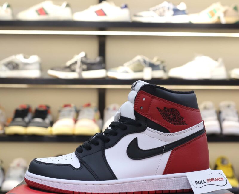 Nike Air Jordan 1 Retro High Og ‘Black Toe’