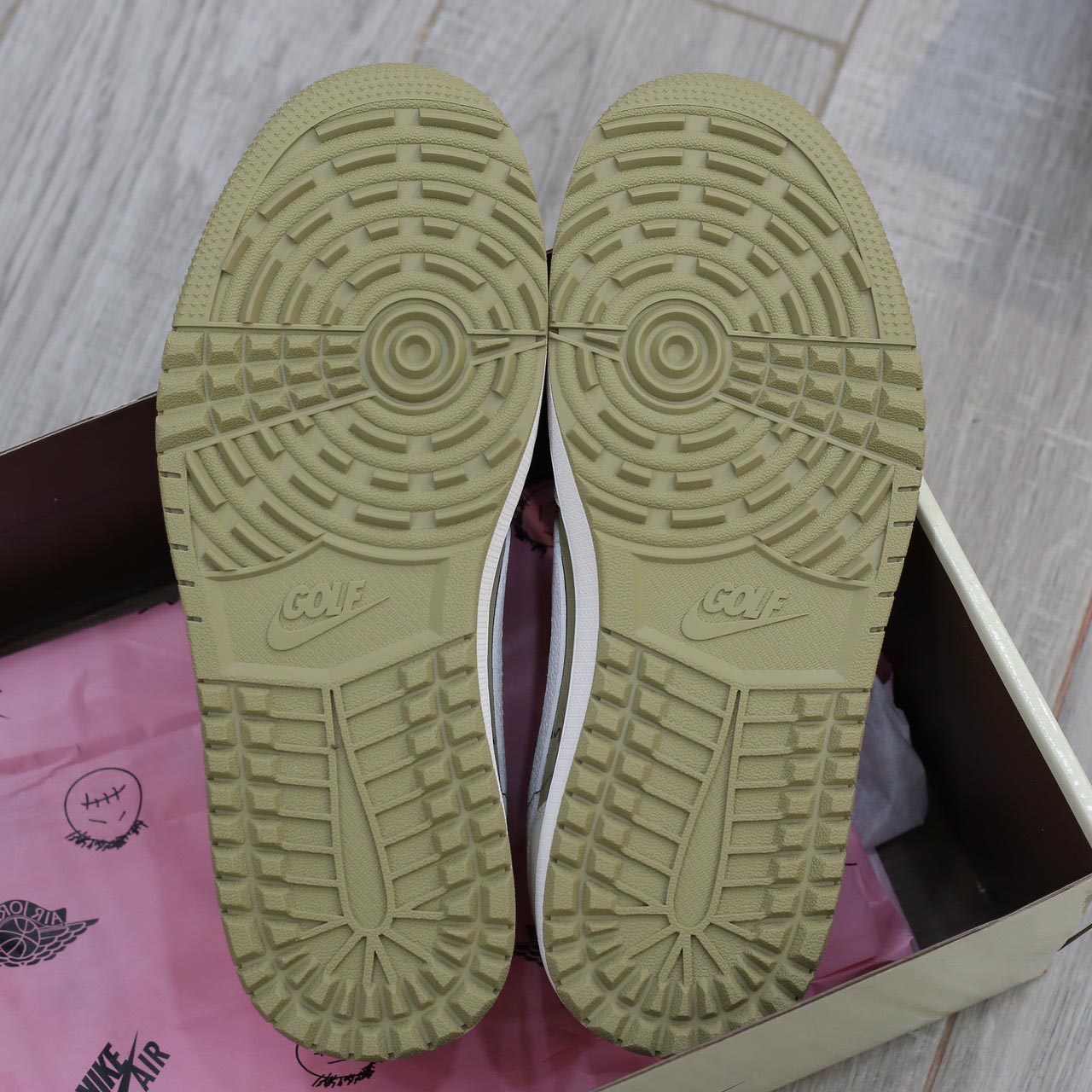 Giày Nike Air Jordan 1 Low Travis Scott ‘Golf’ Like Auth