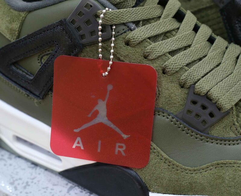 nike-air-jordan-4-retro-se-craft-medium-olive-like-auth