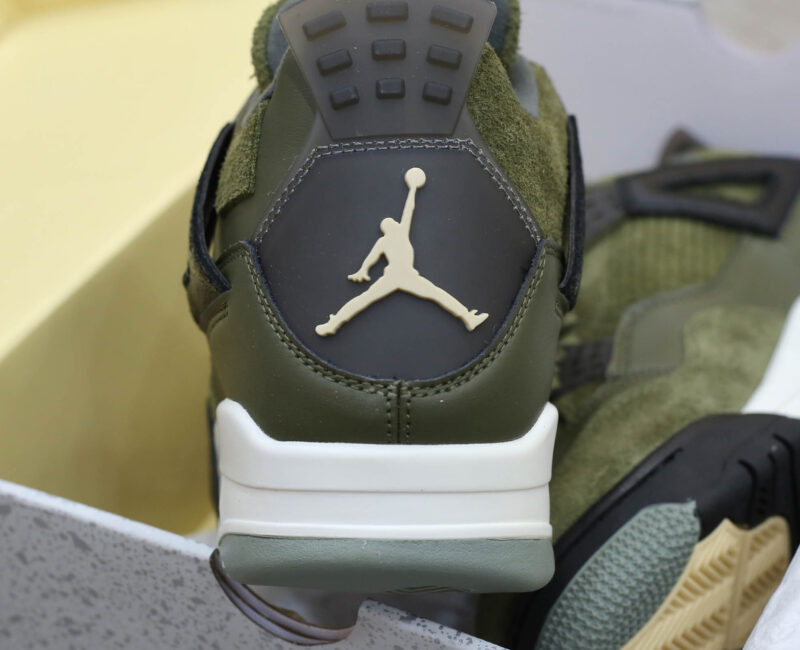 nike-air-jordan-4-retro-se-craft-medium-olive-like-auth