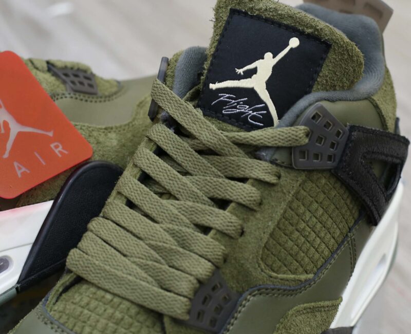 nike-air-jordan-4-retro-se-craft-medium-olive-like-auth