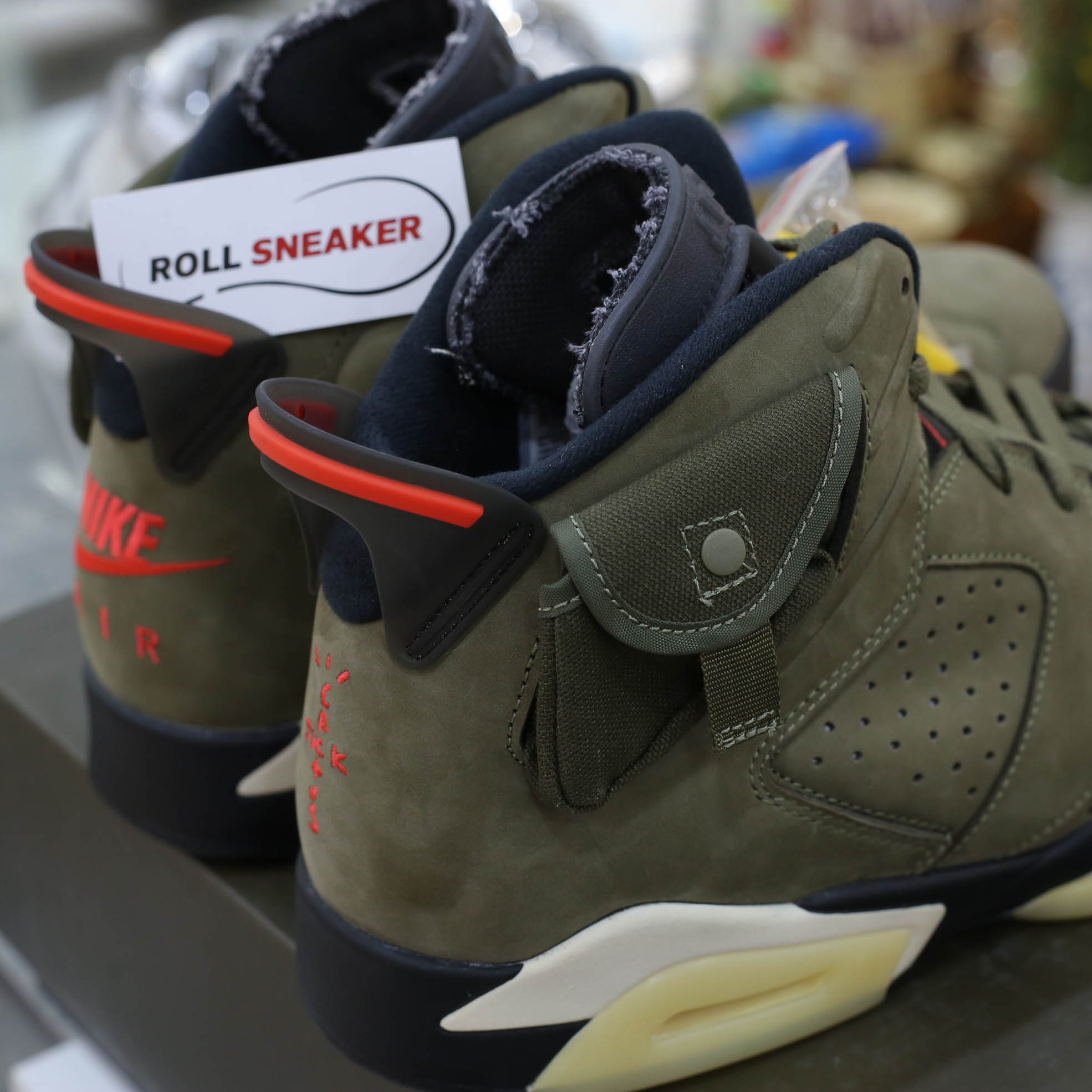 Giày Nike Air Jordan 6 Retro Travis Scott OG Xanh Olive Like Auth