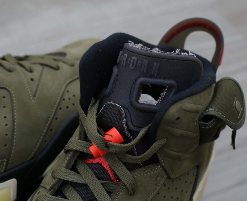 Giày Nike Air Jordan 6 Retro Travis Scott OG Xanh Olive Like Auth