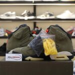 Giày Nike Air Jordan 6 Retro Travis Scott OG Xanh Olive Like Auth