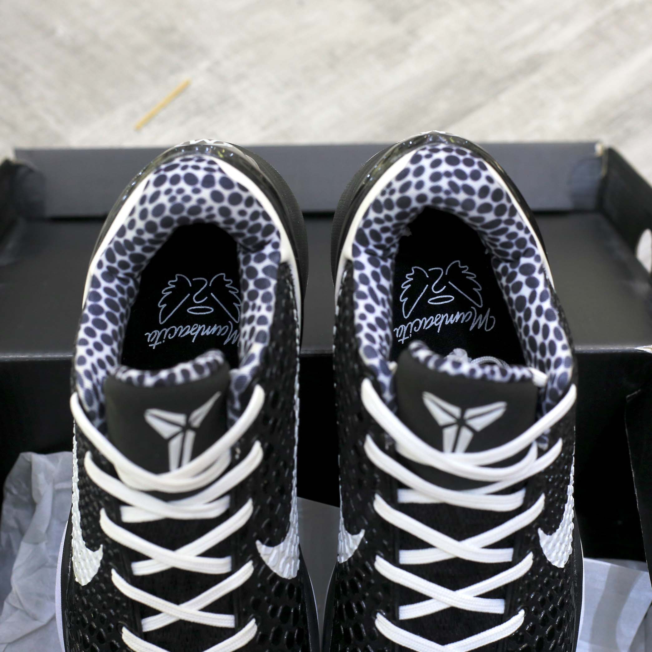 Giày Nike Zoom Kobe 6 Protro 'Mambacita Sweet Sixteen' Like Auth