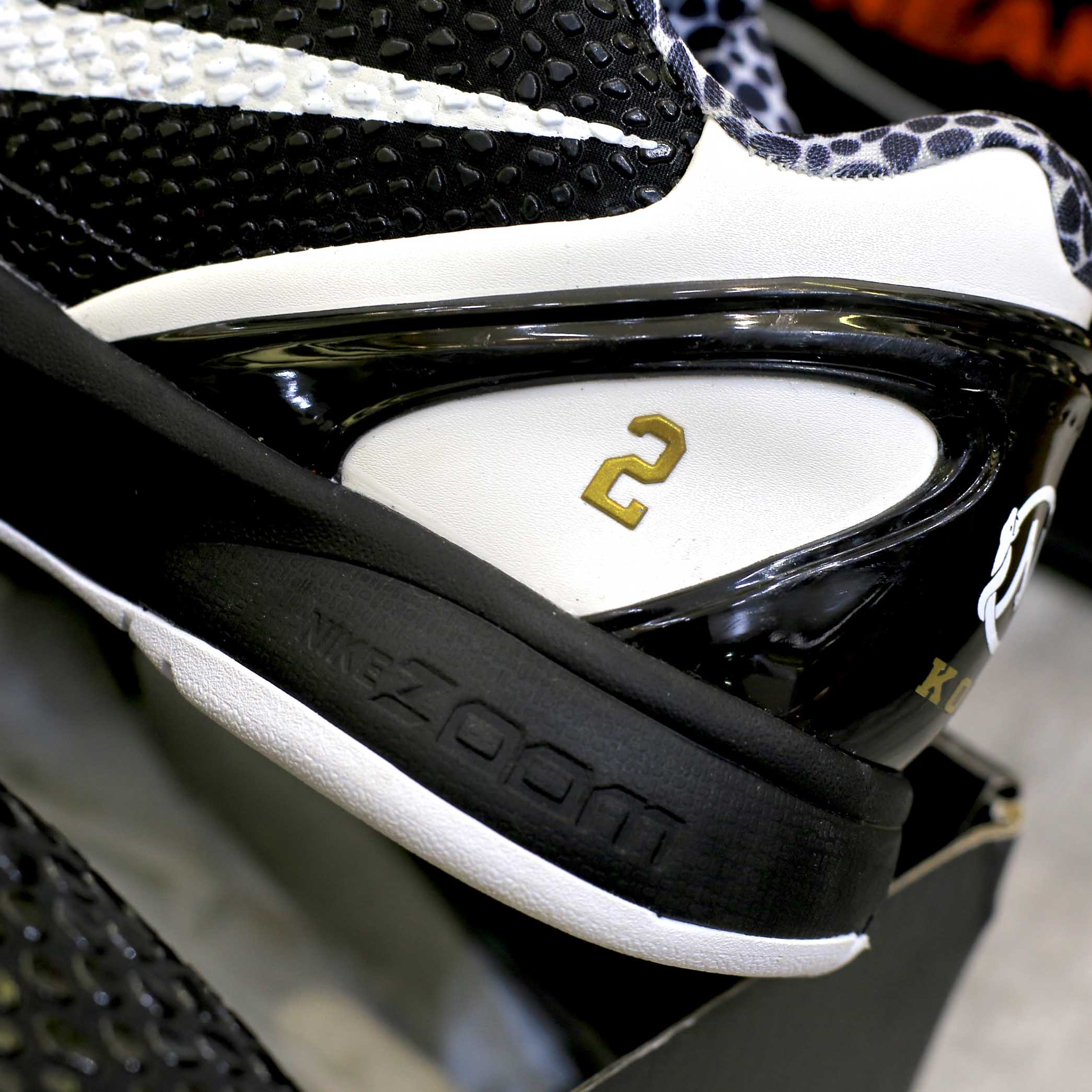 Nike Zoom Kobe 6 Protro ‘Mambacita Sweet Sixteen’