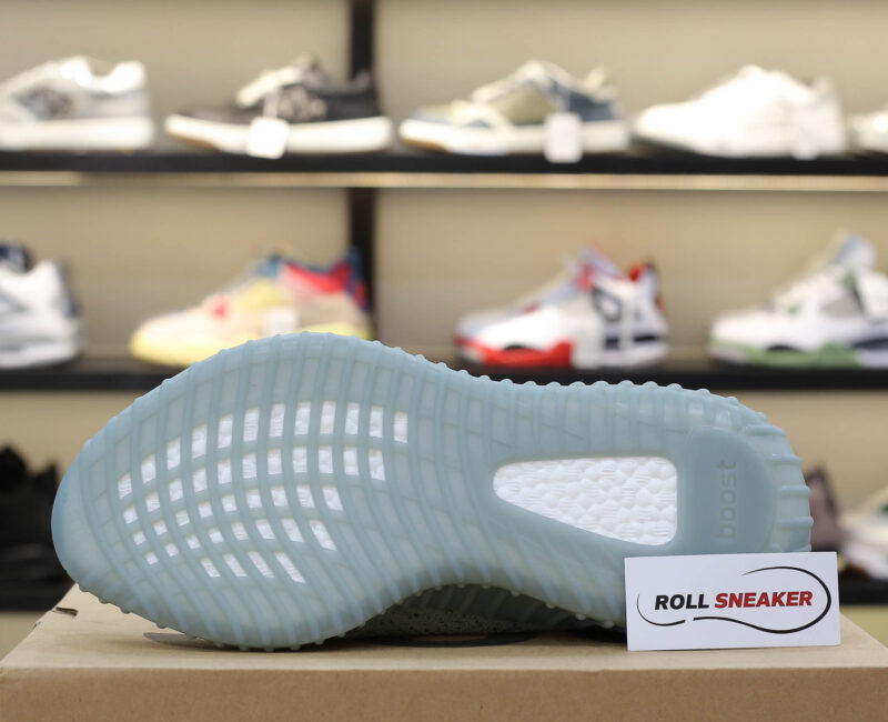 Yeezy Boost 350 V2 ‘Salt’