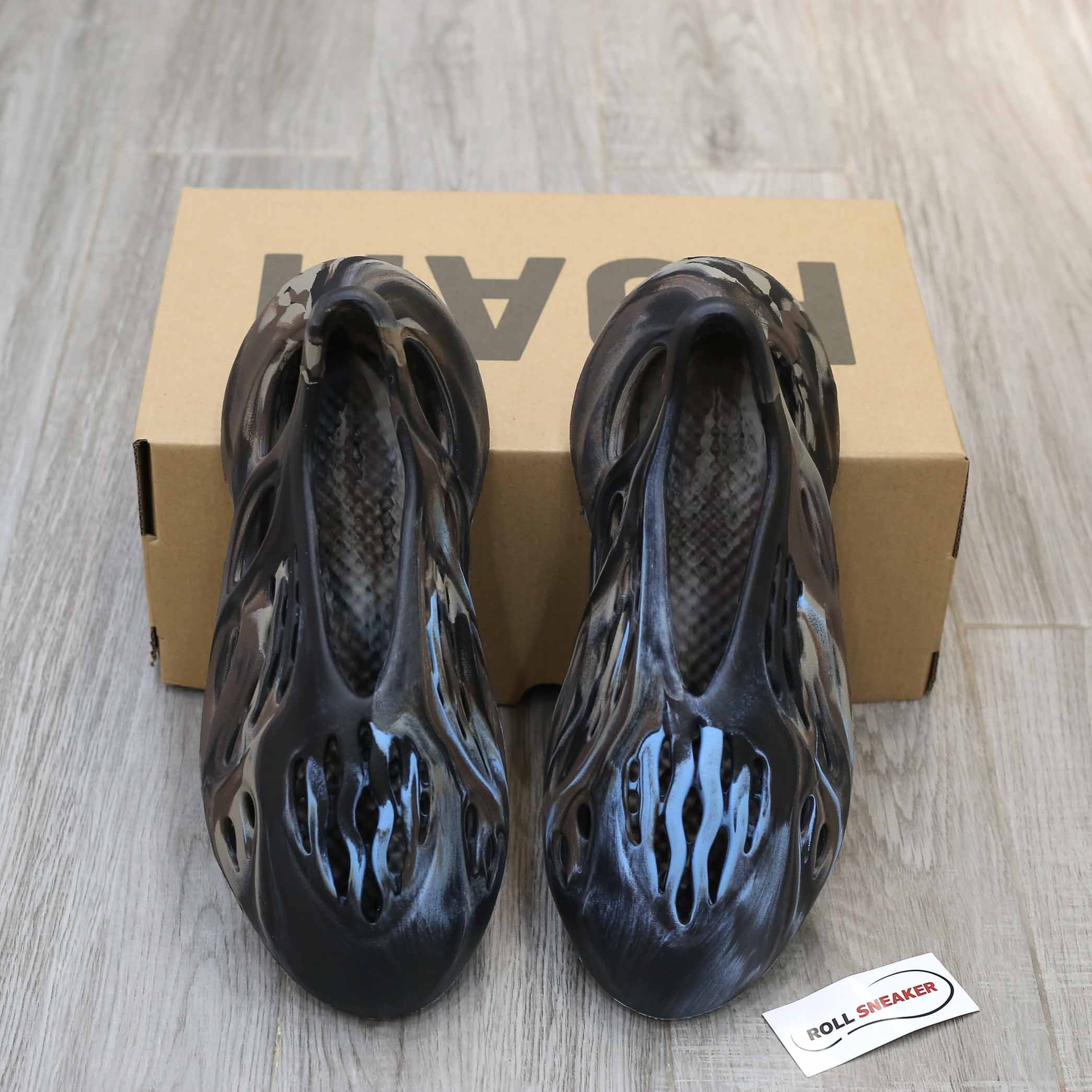 Adidas Yeezy Foam Runner ‘MX Cinder’