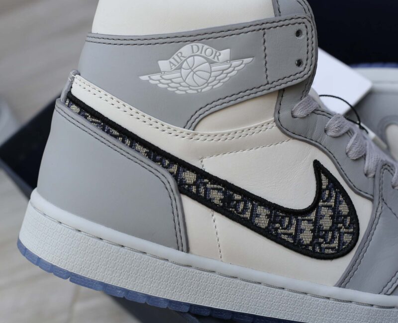 Air Jordan 1 Retro High Dior Best Quality