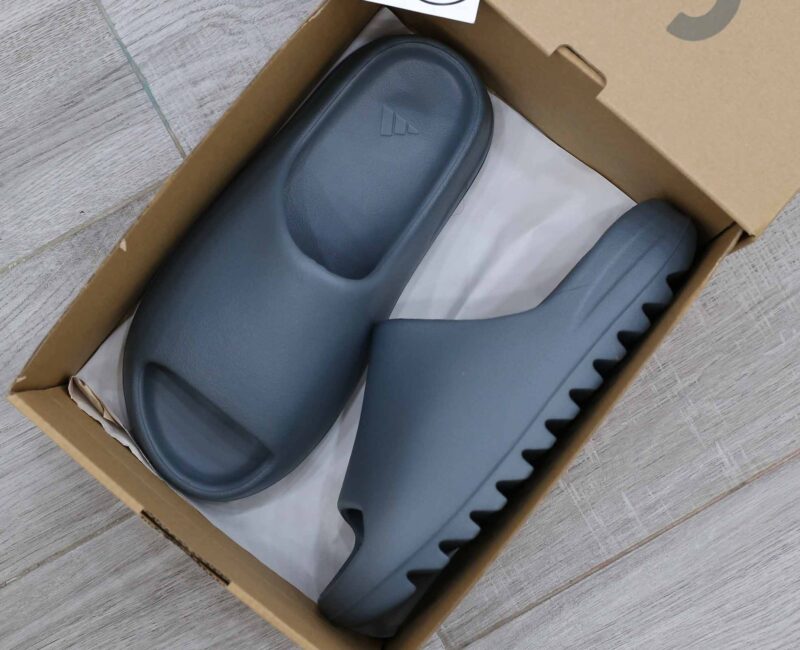 Dép Adidas Yeezy Slide ‘Slate Marine’ ( 2023 vân nhám)