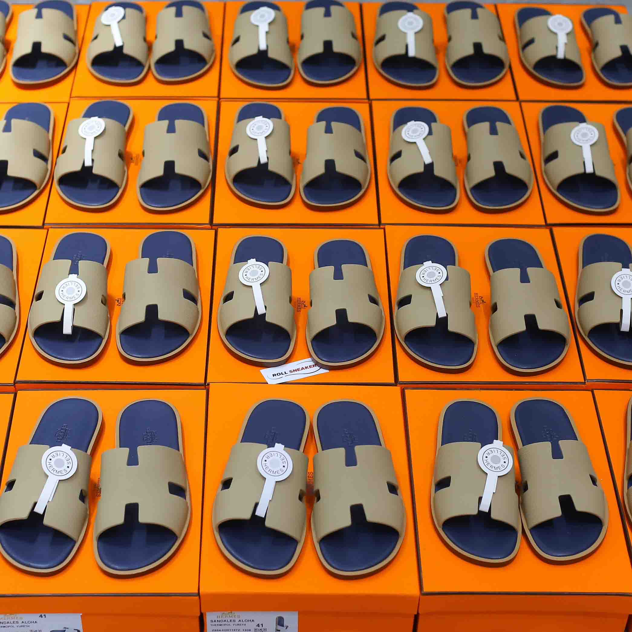 Dép Hermes Blanc Gomme da Epsom Lót Đế Celestial Blue