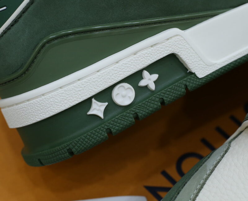 Giày Louis Vuitton LV Trainer Kaki Trơn 2023 Best Quality