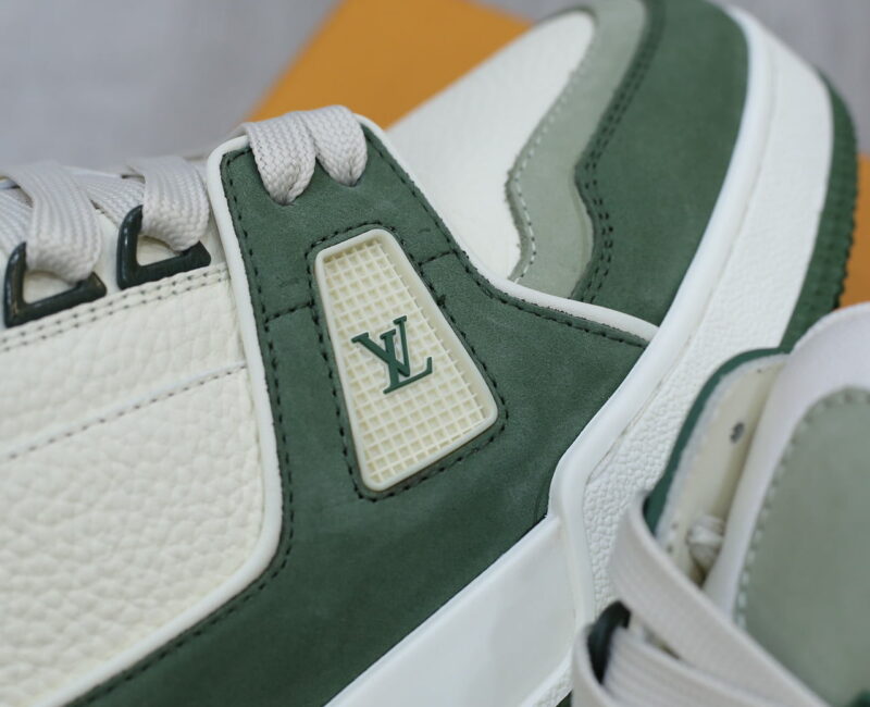 Giày Louis Vuitton LV Trainer Kaki Trơn 2023 Best Quality