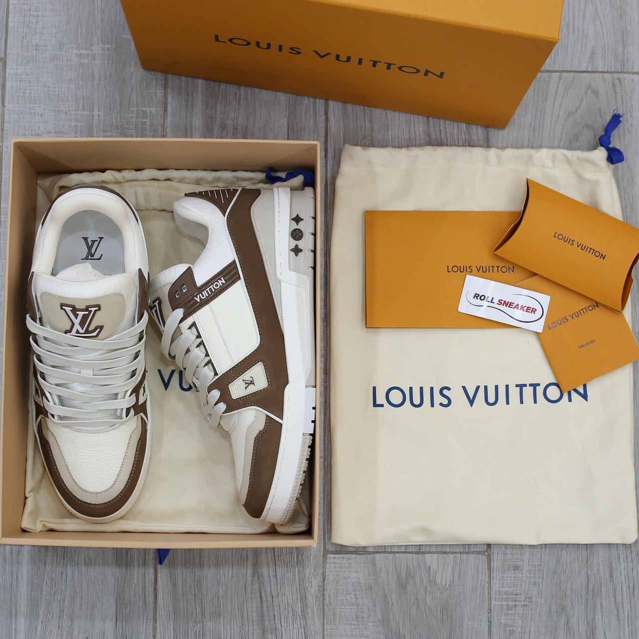 Giày Louis Vuitton LV Trainer Moka Trơn 2023 Best Quality