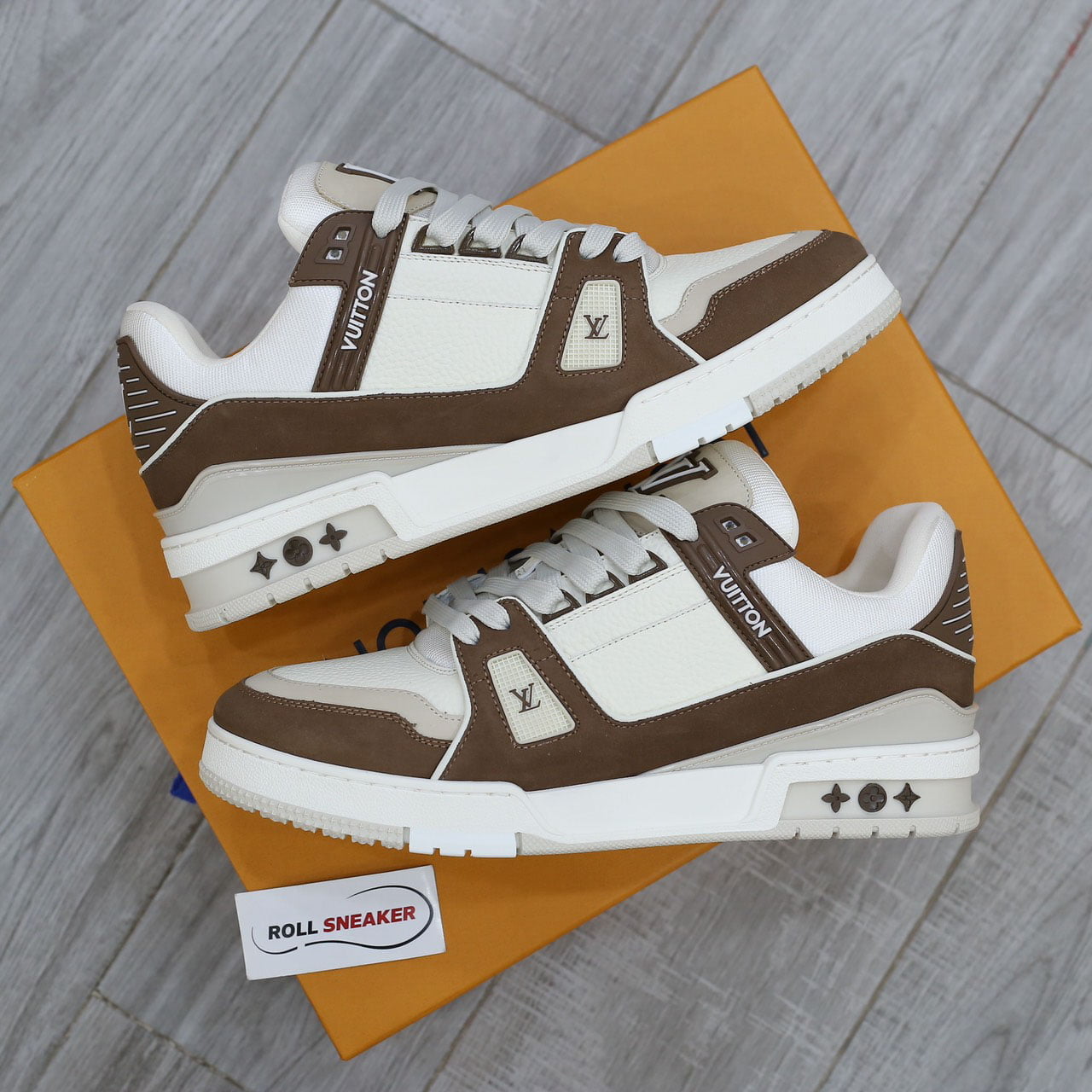 Giày Louis Vuitton LV Trainer Moka Trơn 2023 Best Quality