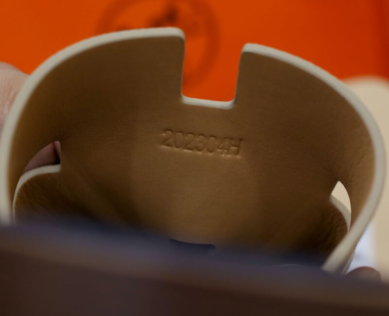 Dep Hermes Blanc Gomme da Epsom Lót Đế Celestial Blue Siêu Cấp