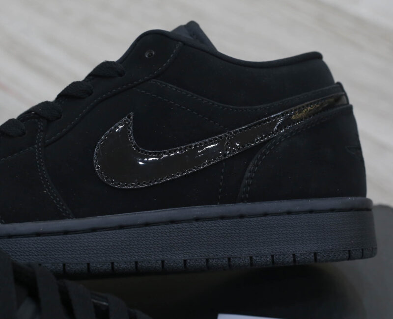 Nike Air Jordan 1 Low ‘Triple Black’