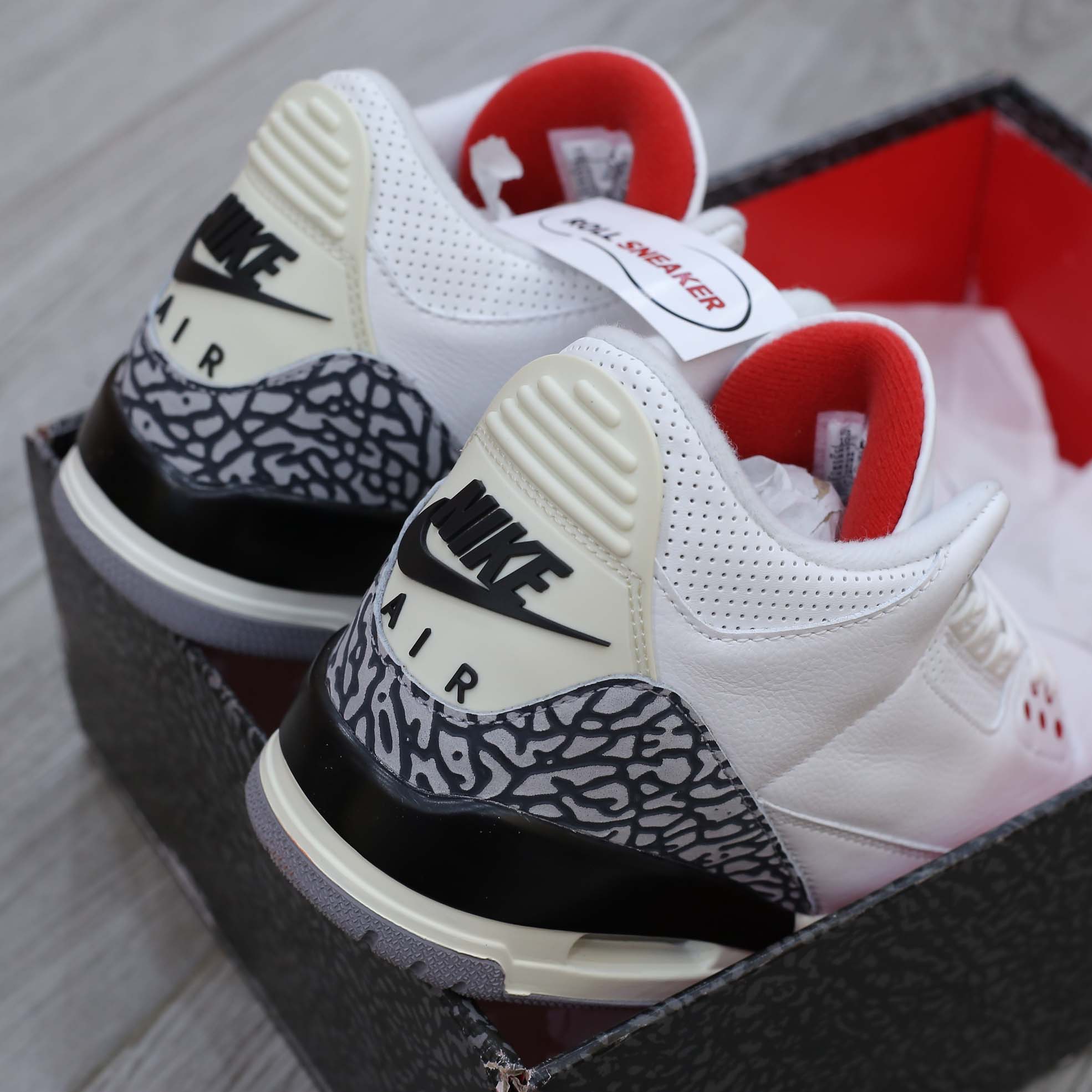 Giày Nike Air Jordan 3 Retro White Cement Reimagined Like Auth