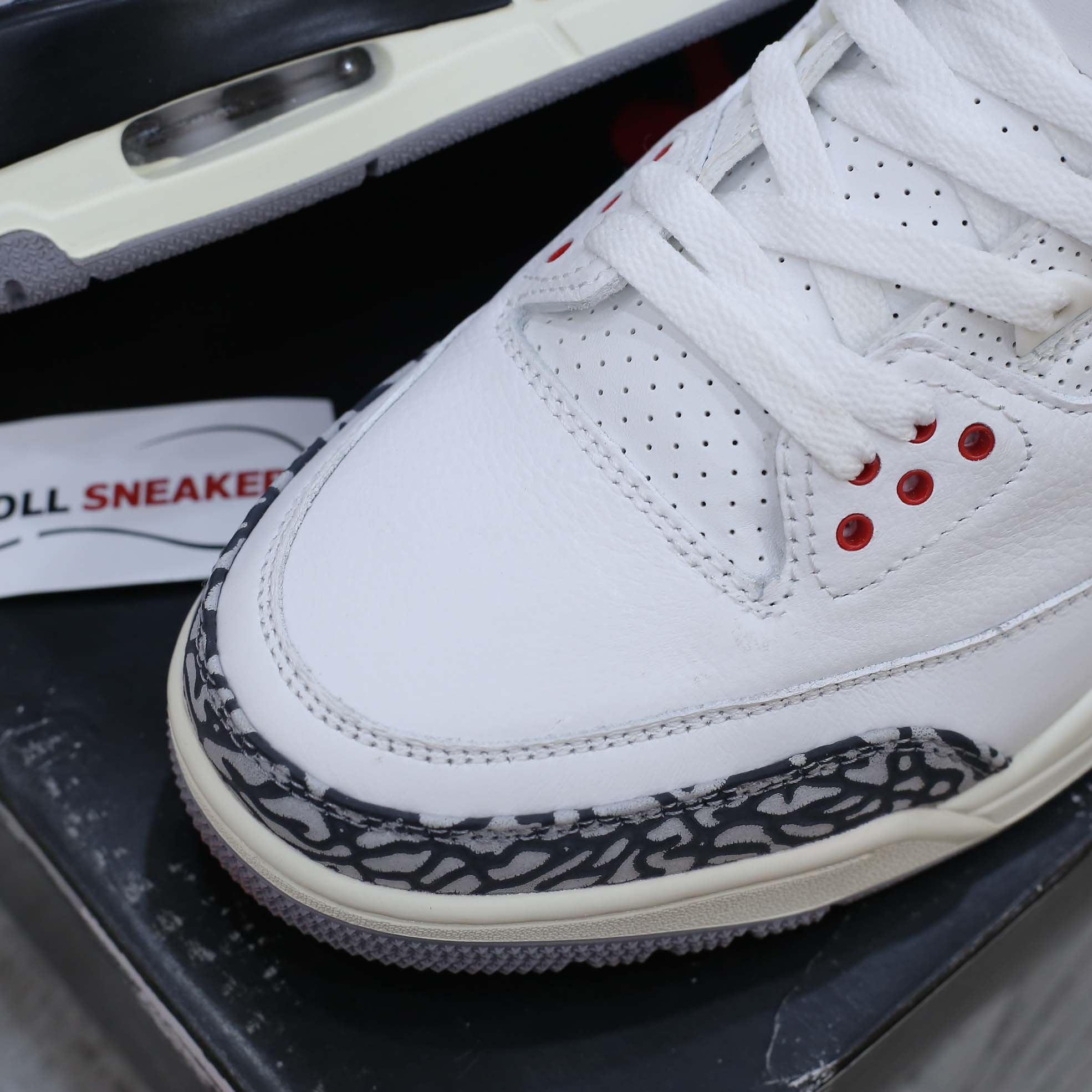Giày Nike Air Jordan 3 Retro White Cement Reimagined Like Auth