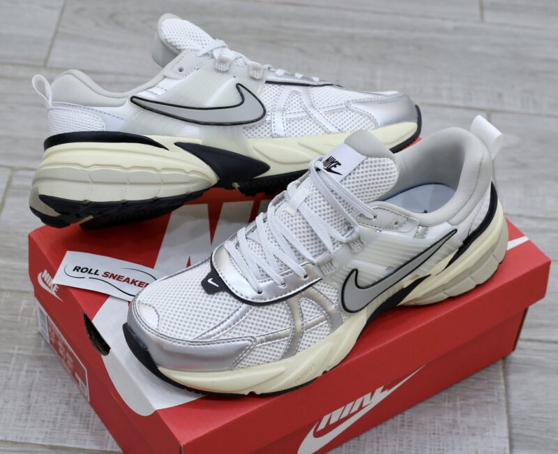 Nike V2K Run ‘Summit White Metallic Silver’ Like Auth