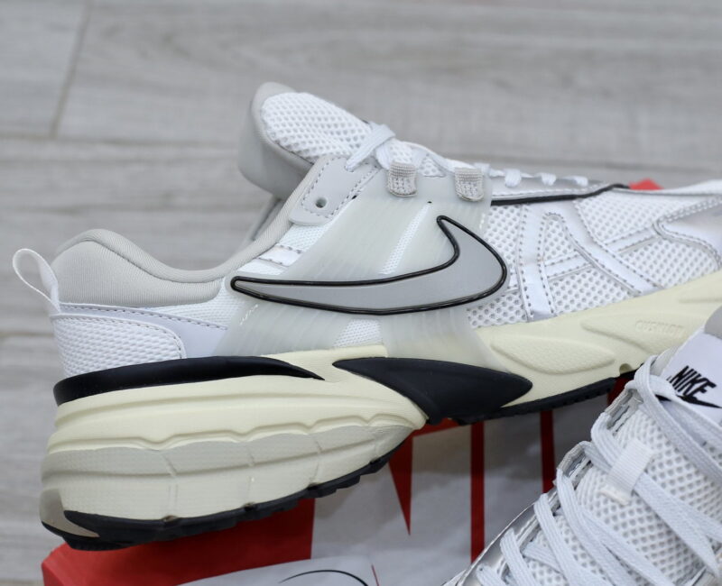 Nike V2K Run ‘Summit White Metallic Silver’ Like Auth