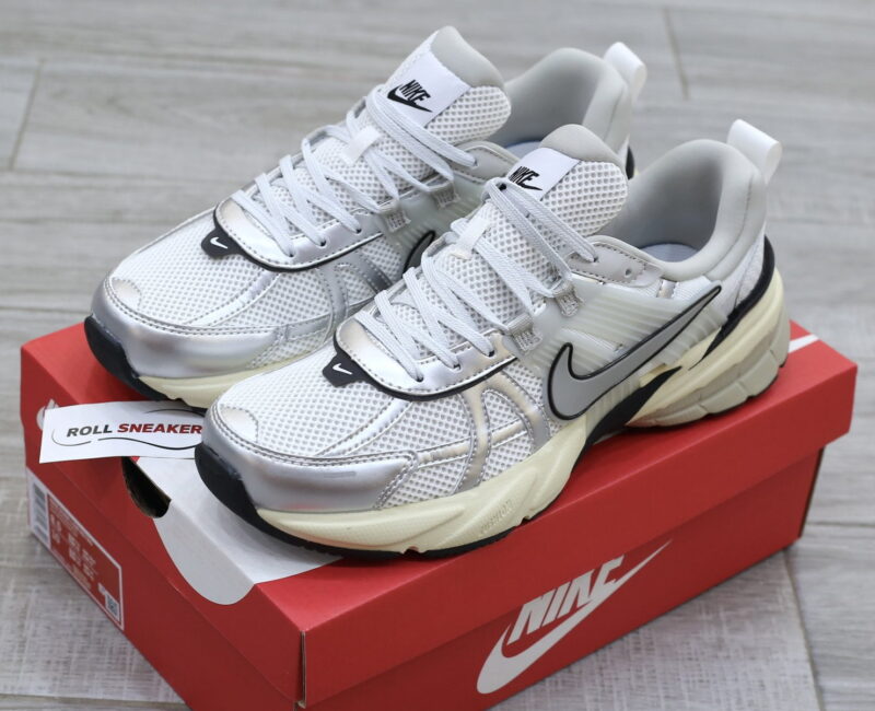 Nike V2K Run ‘Summit White Metallic Silver’ Like Auth