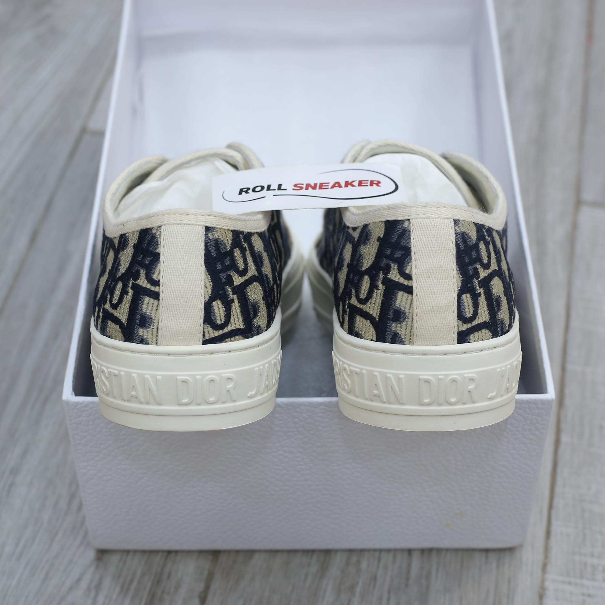 WALK’N’DIOR SNEAKER Deep Blue Dior Oblique Embroidered Cotton