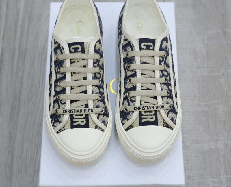 WALK’N’DIOR SNEAKER Deep Blue Dior Oblique Embroidered Cotton