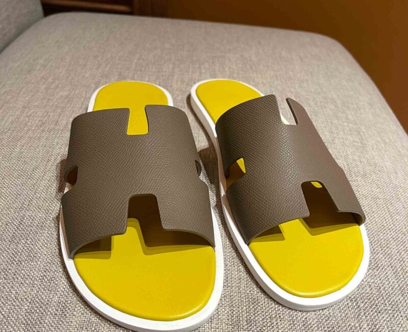 Dép Hermes Nam da Epsom (Sần) Nâu Lót Vàng Best Quality