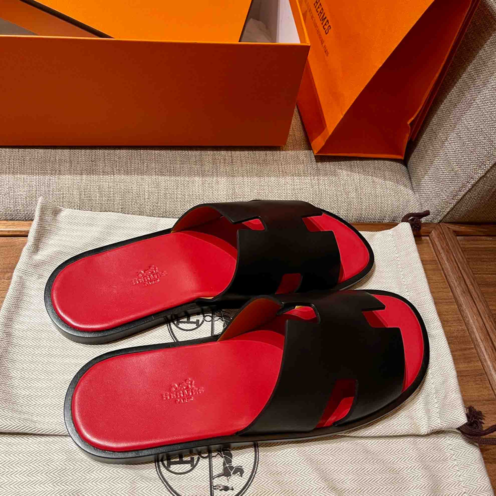 Dép Hermes Nam Da Trơn Đen lót Đỏ Tươi Best Quality