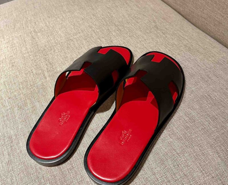 Dép Hermes Nam Da Trơn Đen lót Đỏ Tươi Best Quality