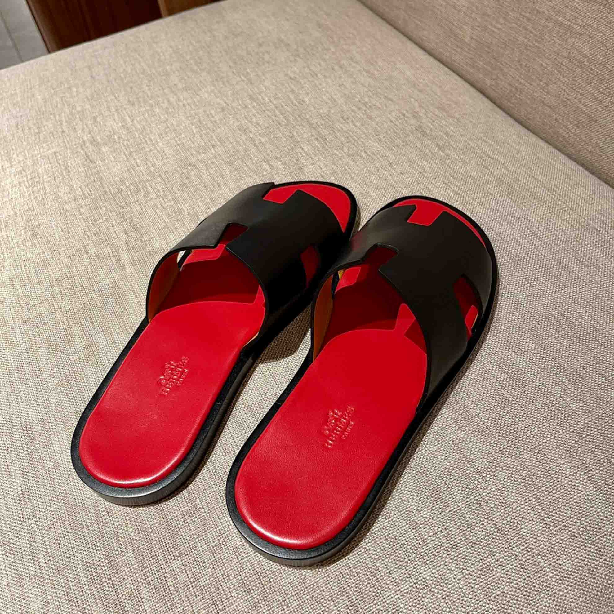 Dép Hermes Nam Da Trơn Đen lót Đỏ Tươi Best Quality