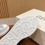 Giày Alexander Mcqueen Gót Blue Baby Bóng Like Auth