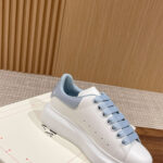 Giày Alexander Mcqueen Gót Blue Baby Bóng Like Auth