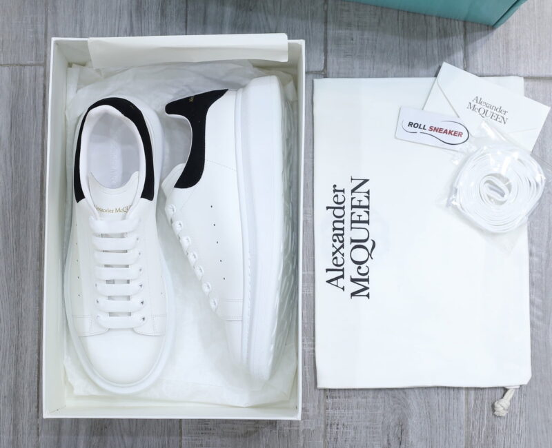 Giày Alexander Mcqueen gót Nhung Đen Best Quality