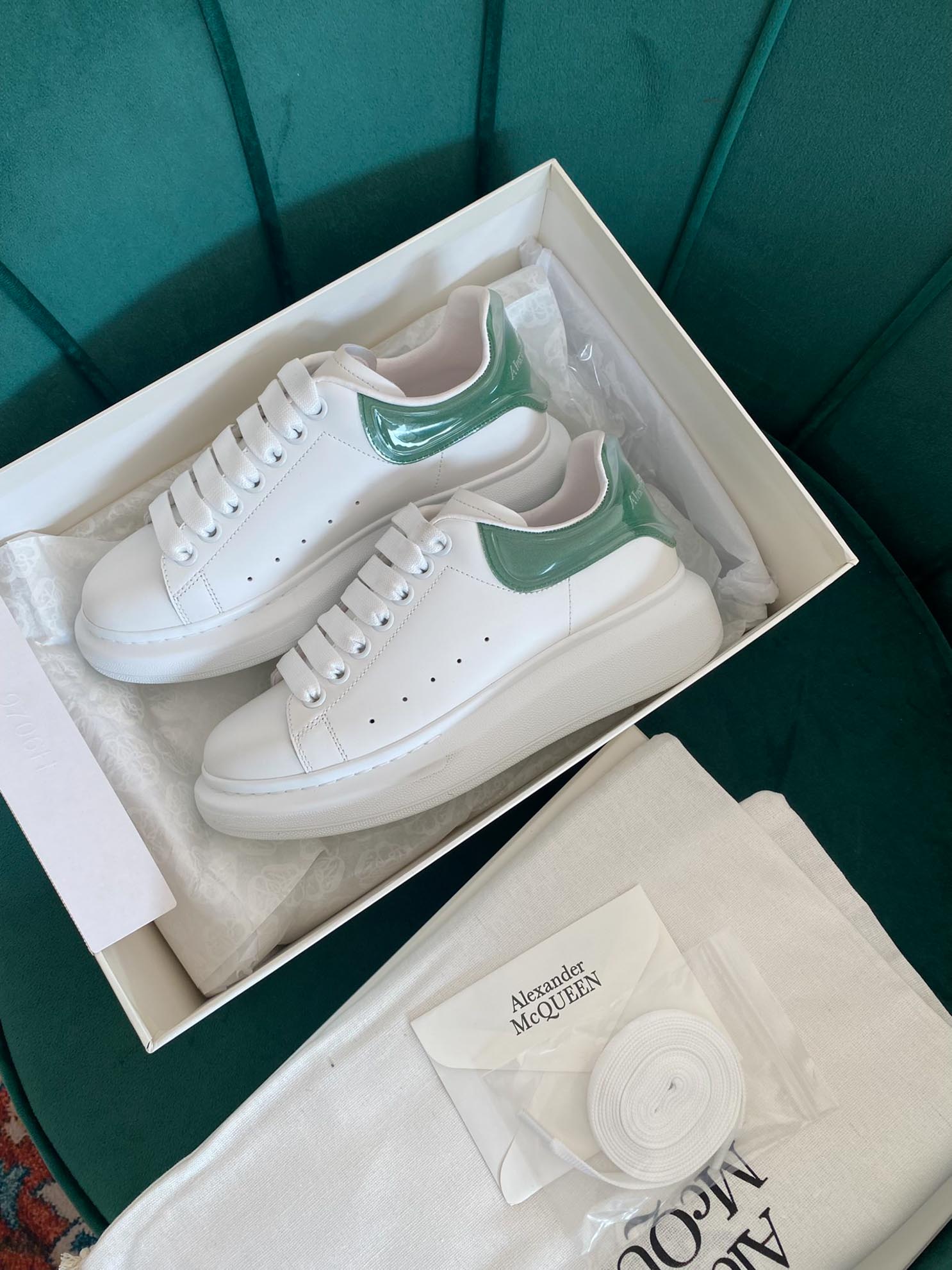 Giày Alexander Mcqueen Gót Xanh Lá Trong