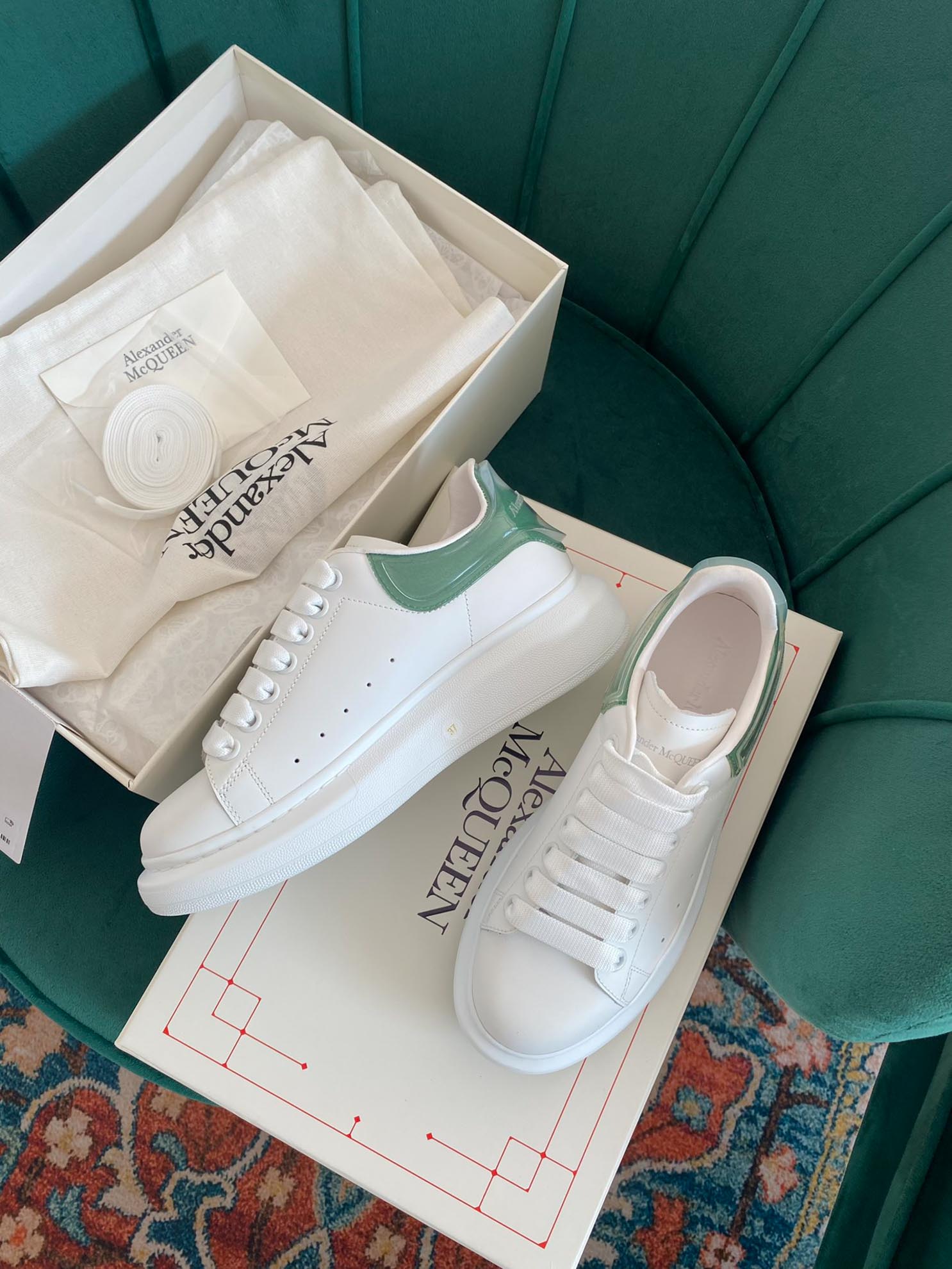 Giày Alexander Mcqueen Gót Xanh Lá Trong