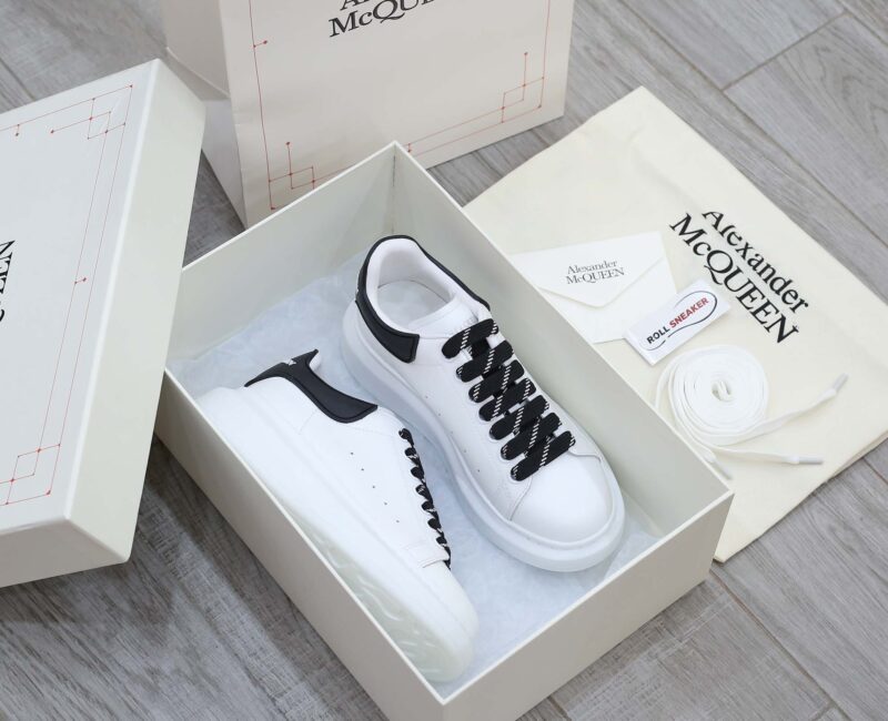Giày Alexander Mcqueen Trắng Gót Chữ Trắng Nổi Like Auth
