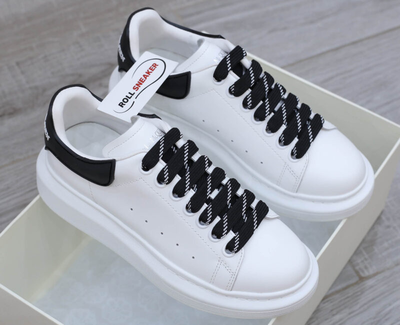 Giày Alexander Mcqueen Trắng Gót Chữ Trắng Nổi Like Auth
