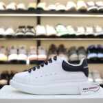 Giày Alexander Mcqueen Trắng Gót Chữ Trắng Nổi Like Auth