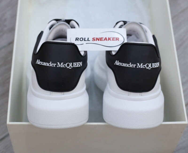 Giày Alexander Mcqueen Trắng Gót Chữ Trắng Nổi Like Auth