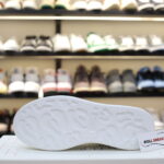 Giày Alexander Mcqueen Trắng Gót Chữ Trắng Nổi Like Auth