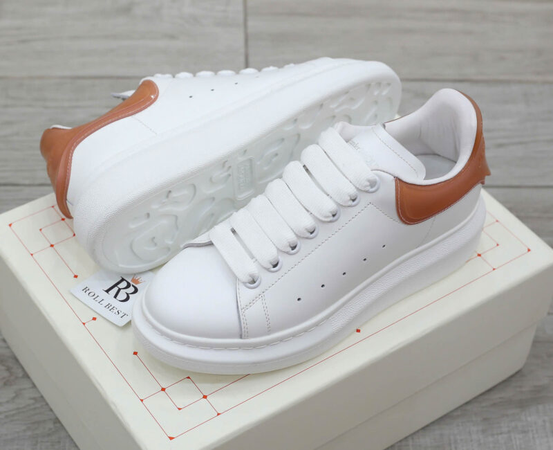 Giày Alexander Mcqueen Trắng Gót Nâu Trong Like Auth
