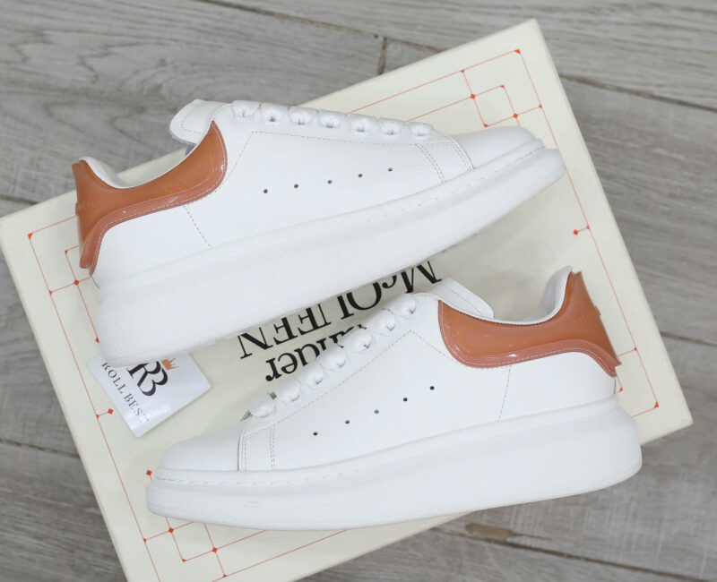 Giày Alexander Mcqueen Trắng Gót Nâu Trong Like Auth