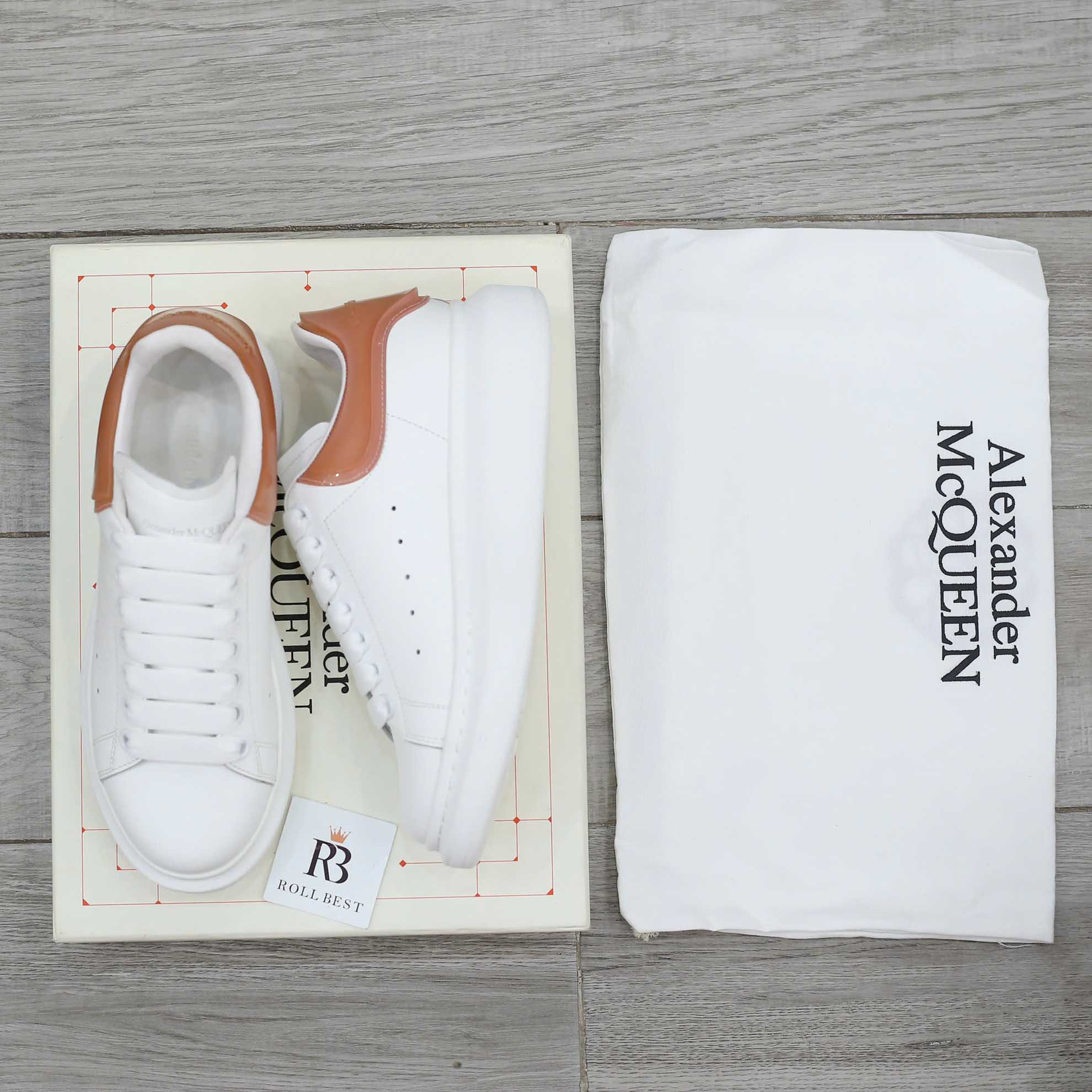 Giày Alexander Mcqueen Trắng Gót Nâu Trong Like Auth