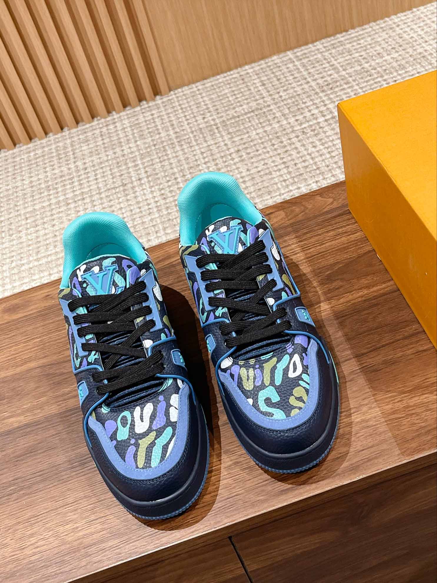 Giày Louis Vuitton Lv Trainer #54 Navy Blue Camouflage Printed Canvas